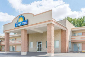 Отель Days Inn by Wyndham St. Louis North  Хазелвуд